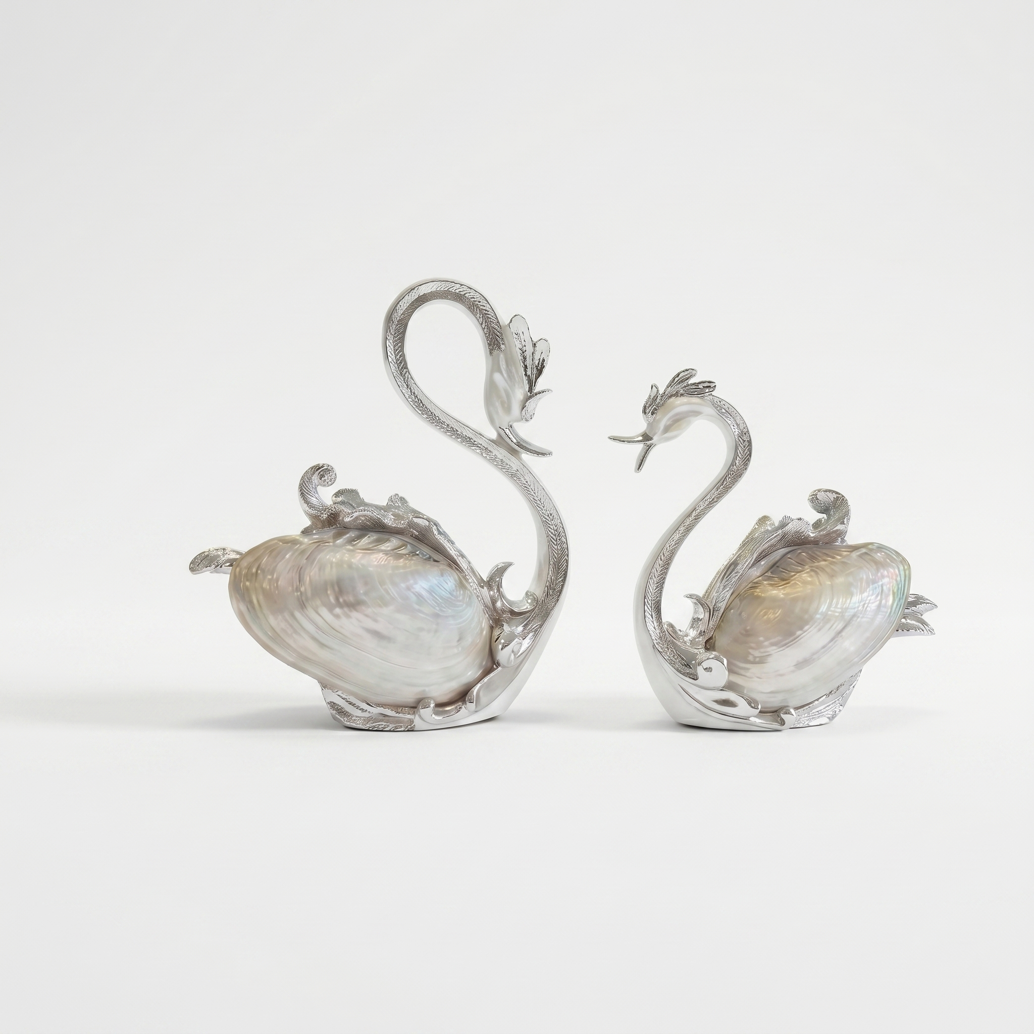 CAPIZ SWAN PAIR