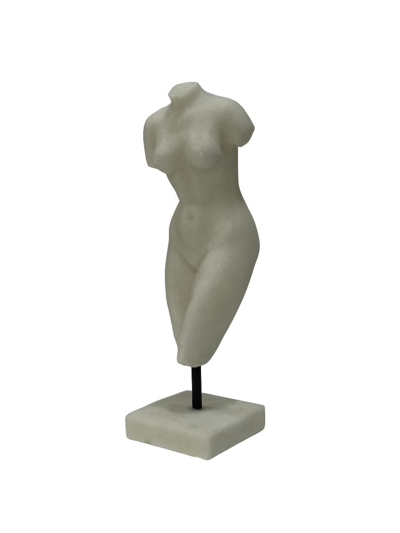 BUST SCULPTURE ON STAND